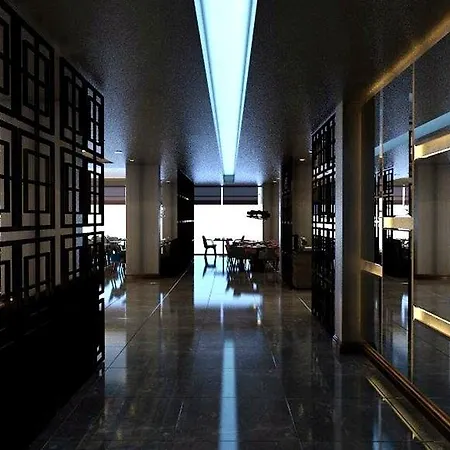 Mirage Palm (adults Only)